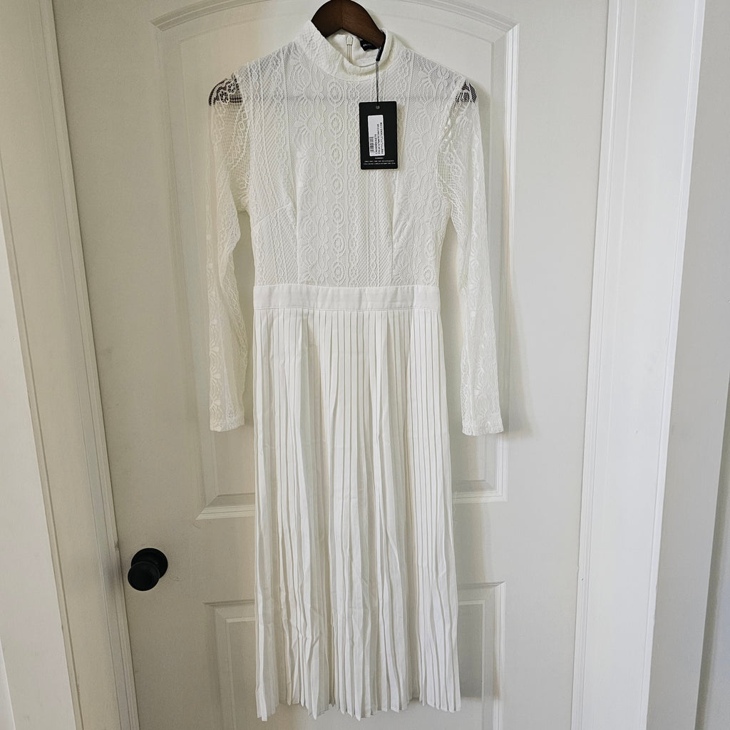 White Lace Pretty Little thing Dress