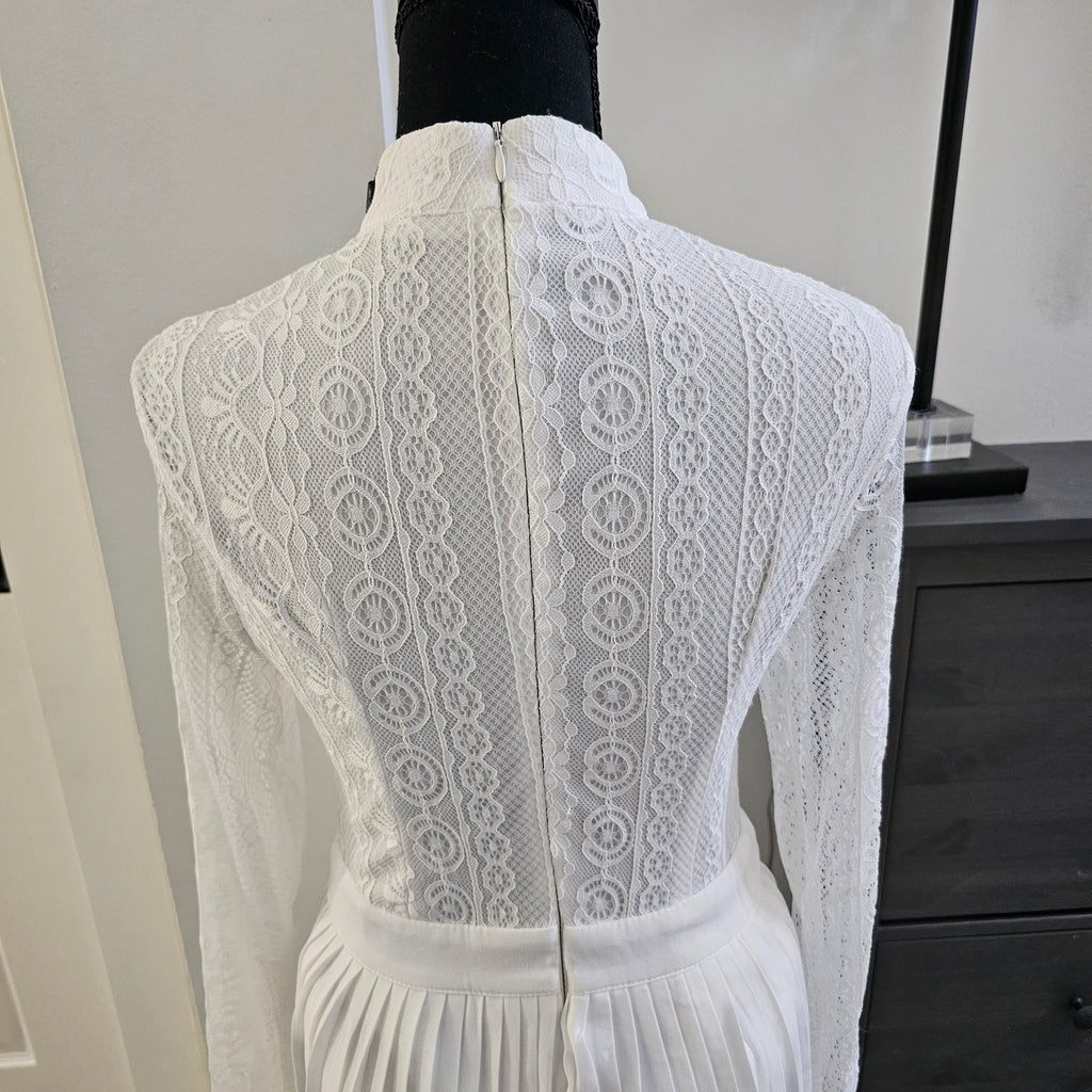 White Lace Pretty Little thing Dress