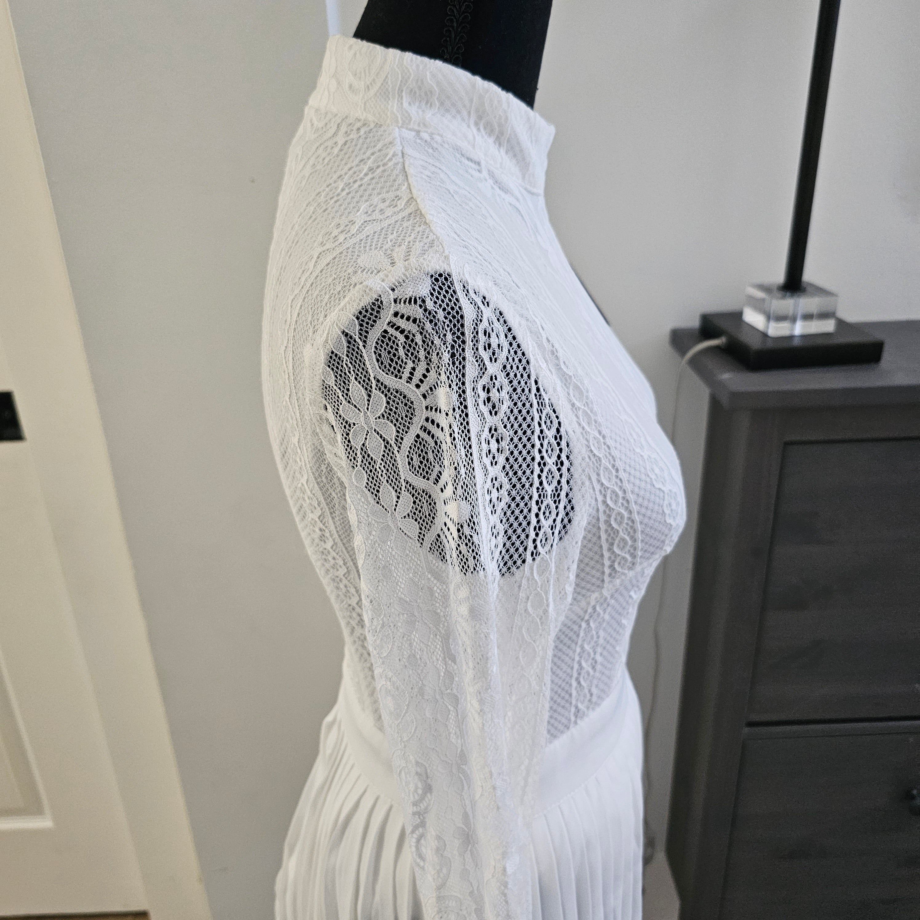 White Lace Pretty Little thing Dress